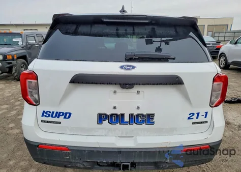 2021 Ford Explorer Police Interceptor z USA, uszkodzony, nr VIN 1FM5K8AB7MGC01840
